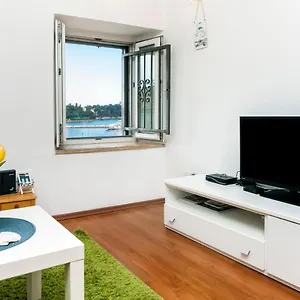 https://sea-view-apartment.in-istria.net