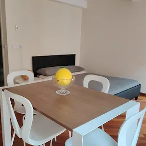 https://la-perle-de-menton.fr-provencehotel.com