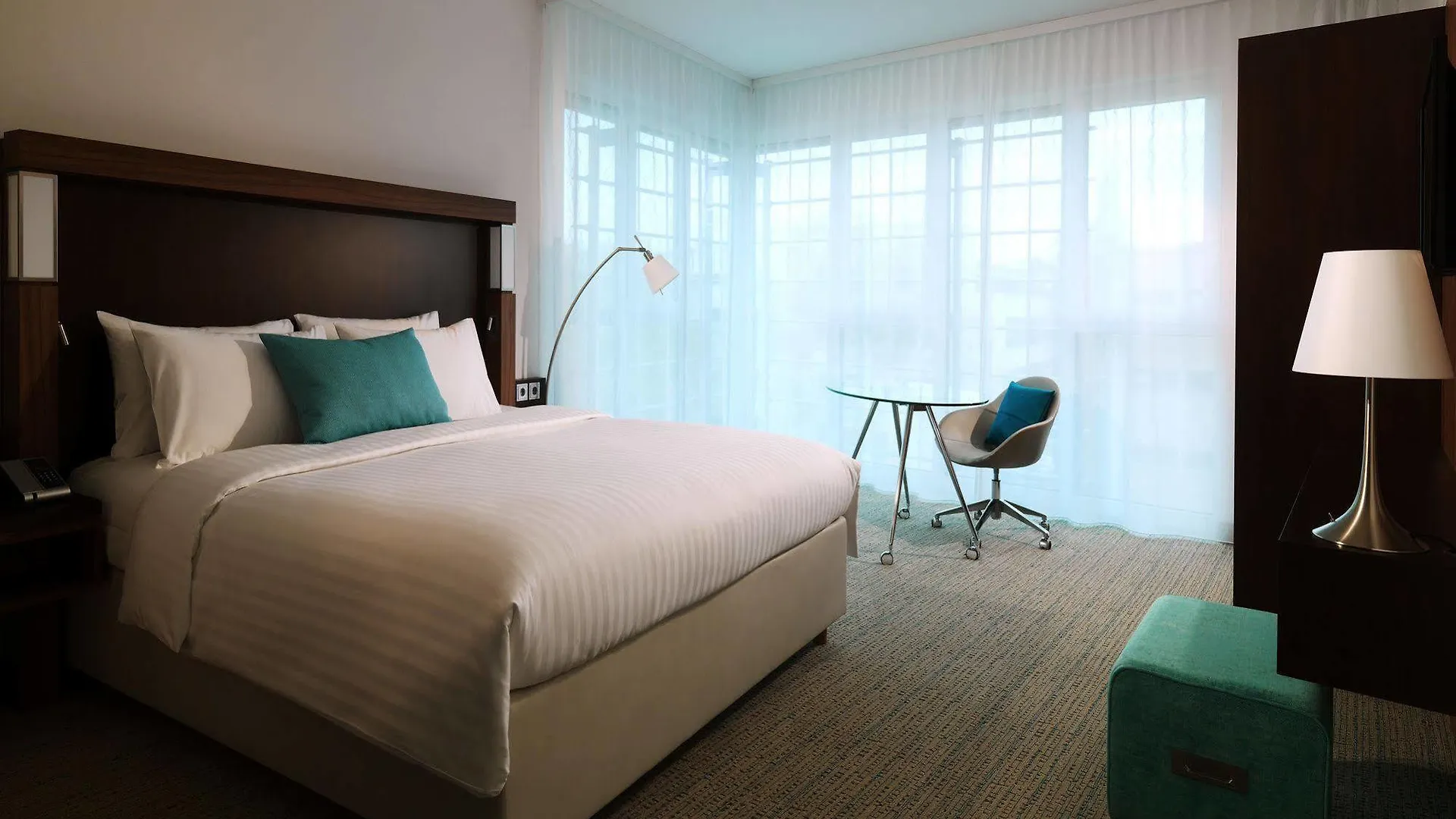 Courtyard By Marriott Amsterdam Arena Atlas Hollanda
