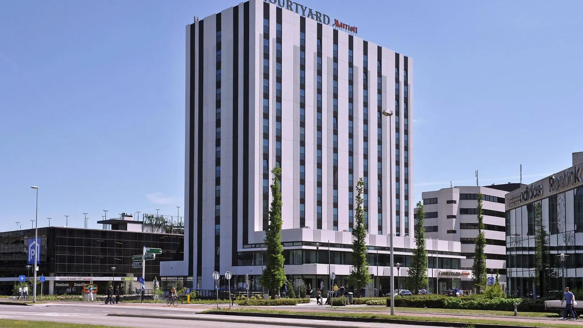 Courtyard By Marriott Amsterdam Arena Atlas Hotel