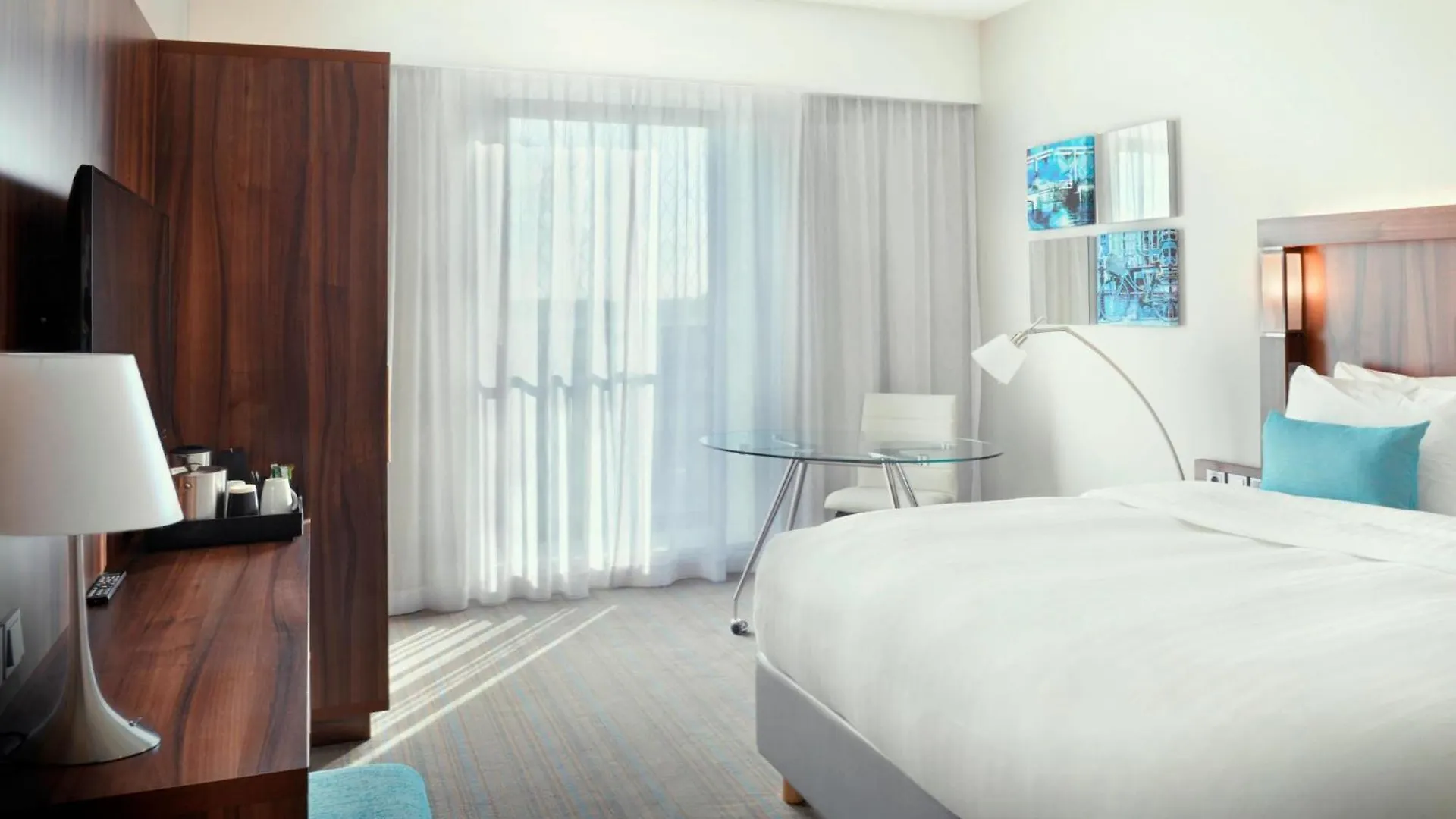 Courtyard By Marriott Amsterdam Arena Atlas Hotel