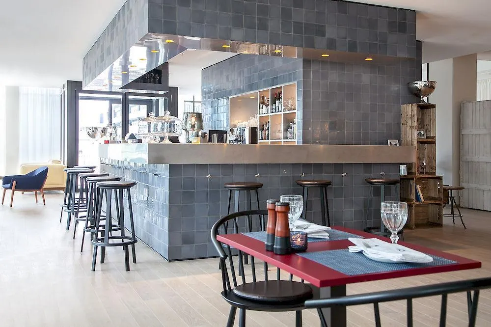 Courtyard By Marriott Amsterdam Arena Atlas Hotel