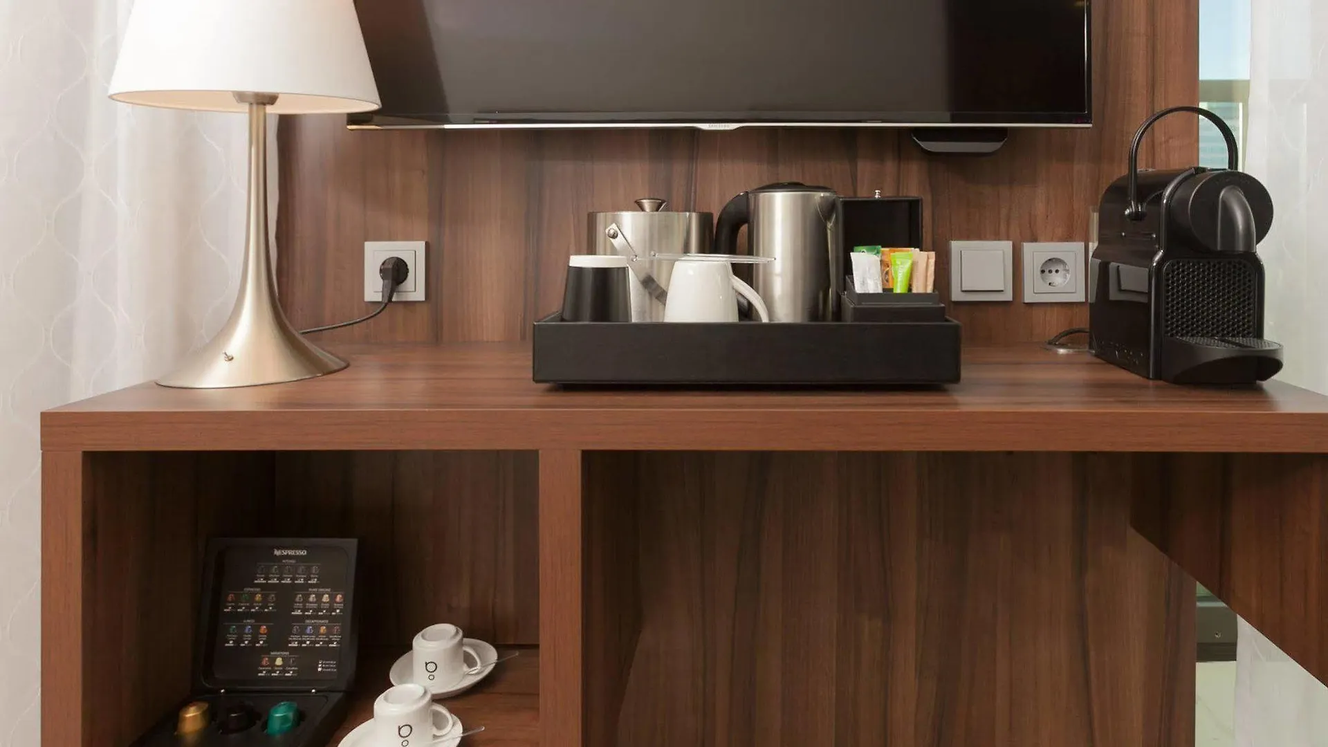Courtyard By Marriott Amsterdam Arena Atlas Hotel